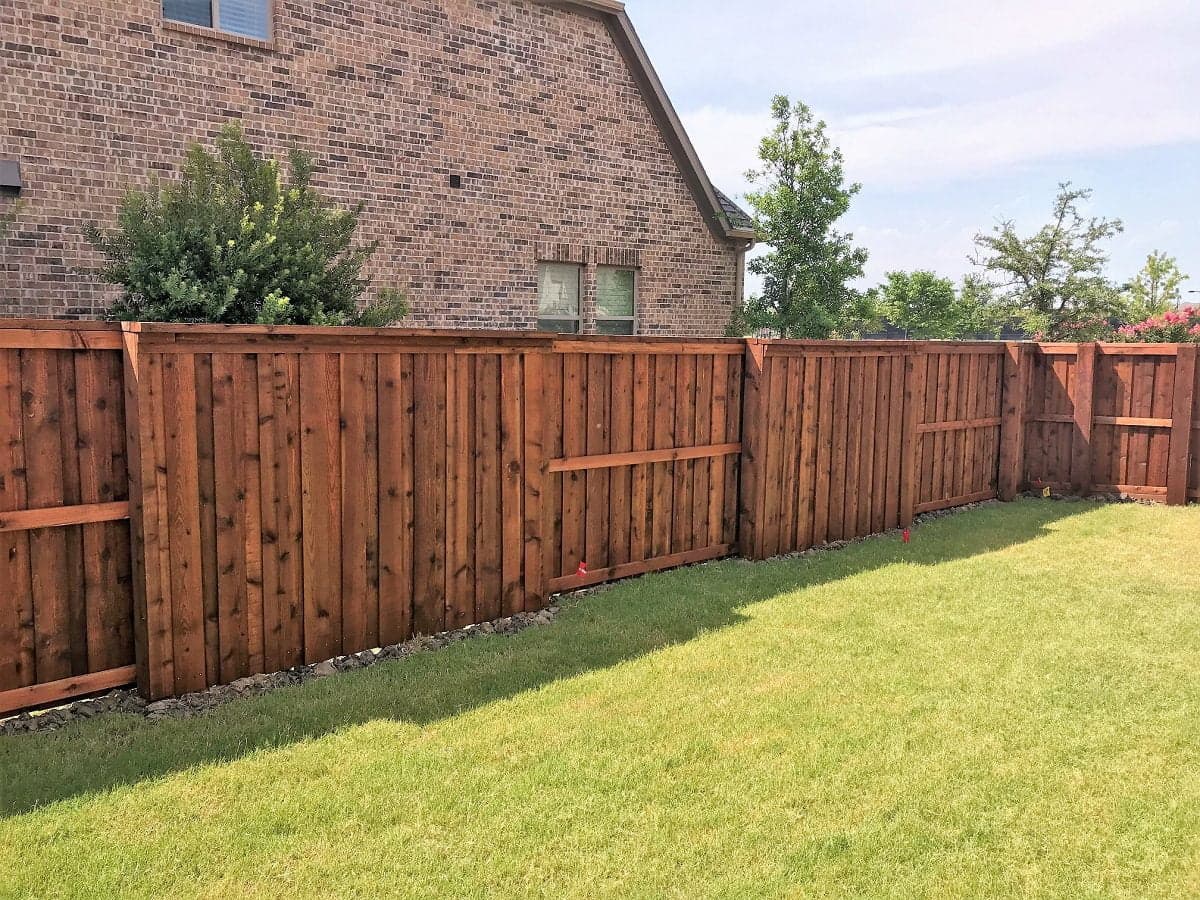 Cedar fence build by Master Decker in London Ontario