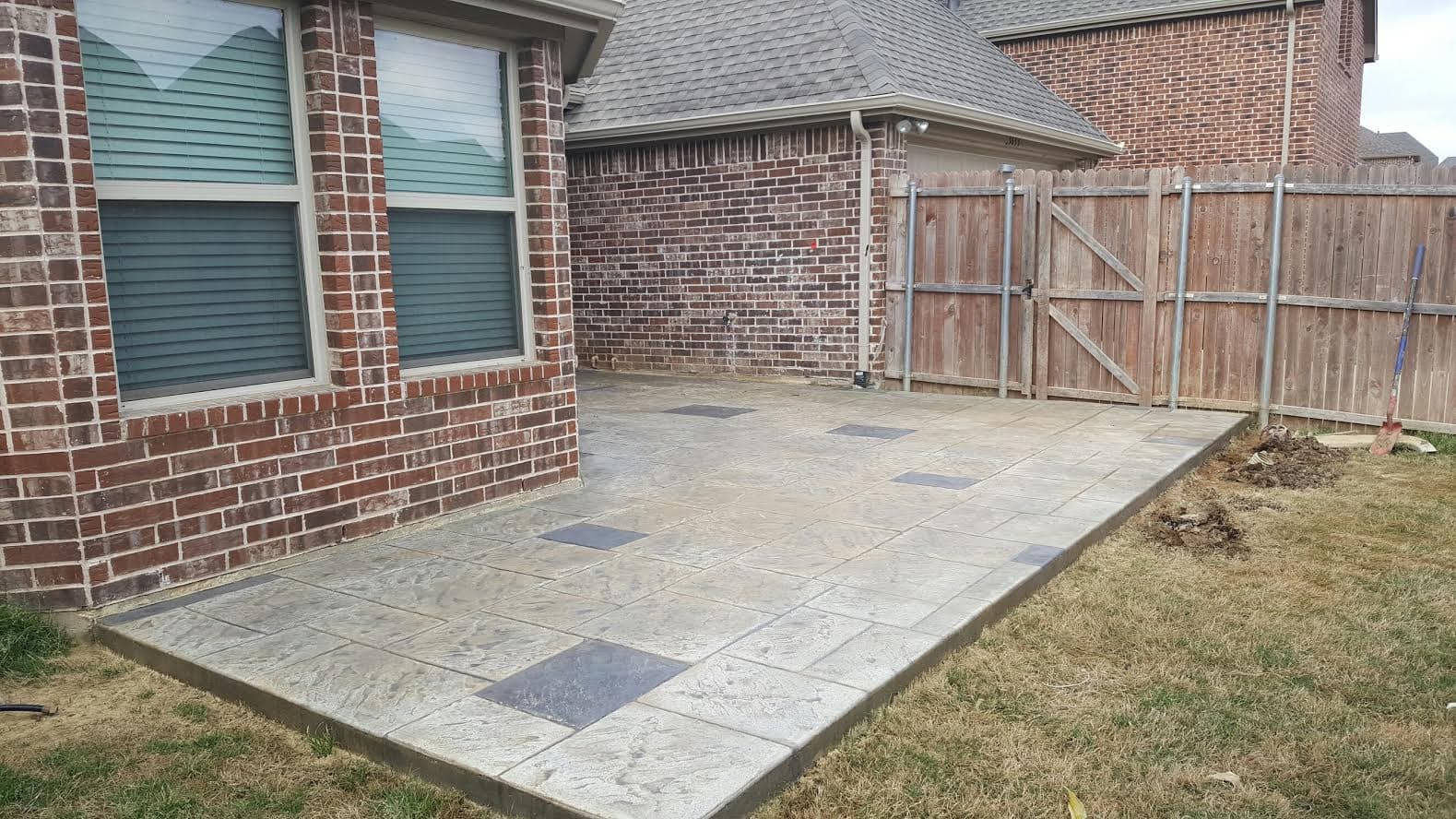 Stamped concrete driveway — Master Decker
